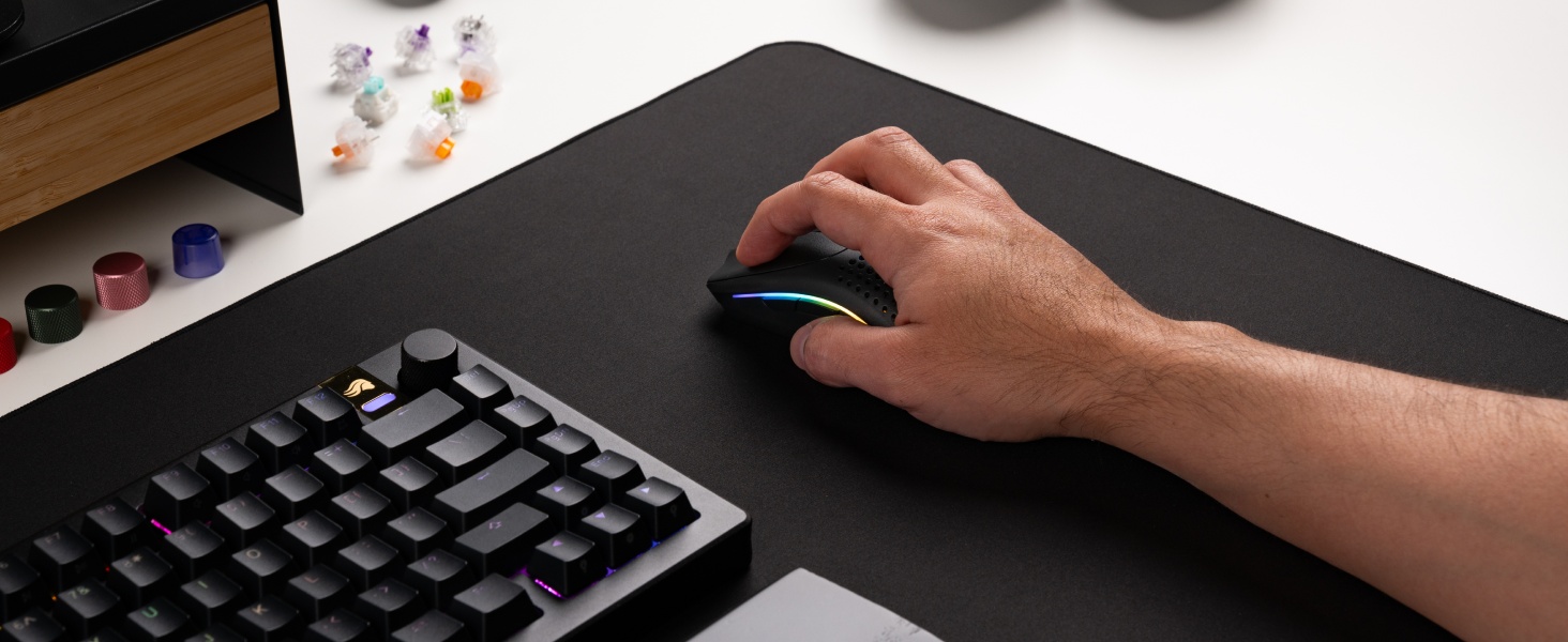Glorious Model O 2 Mini gaming-muis, superlicht, 26K optische sensor, Motion Sync, 6 knoppen