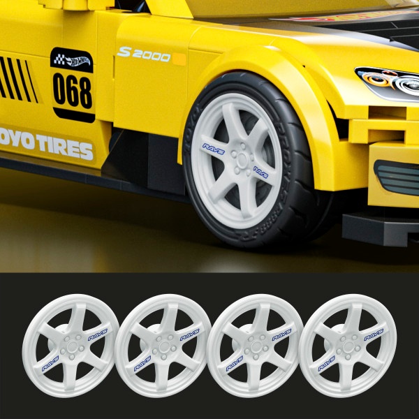 Gelbes Rennwagen-Spielzeugmodell mit unten abgebildeten weißen Radkomponenten. Sichtbarer Text: '068'. Verfügt über detaillierte Seitenteile und aerodynamische Designelemente in leuchtendem Gelb mit schwarzen Akzenten.