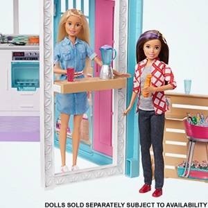 Barbie Malibu House 2-Story, 6-Room Dollhouse with Transformation Features, Plus 25+ Pieces