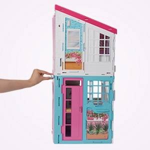Barbie Malibu House 2-Story, 6-Room Dollhouse with Transformation Features, Plus 25+ Pieces