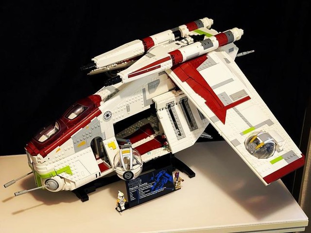 LEGO