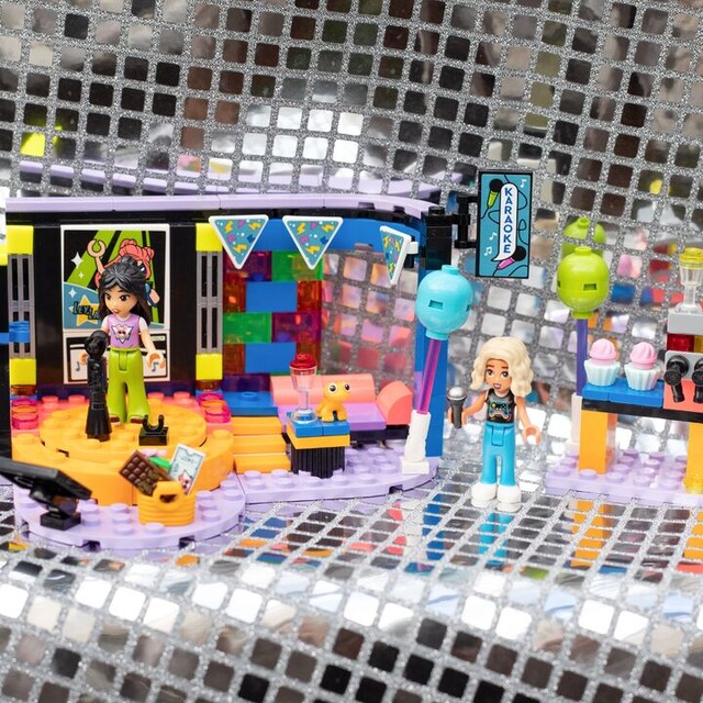 LEGO 42610 Friends Karaoke Muziekfeestje